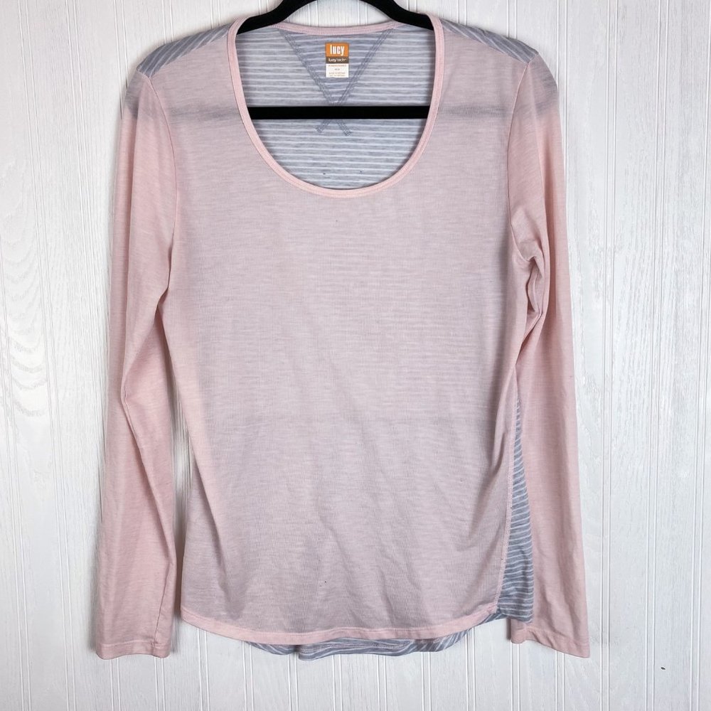Lucy Size medium‎ workout top pink gray